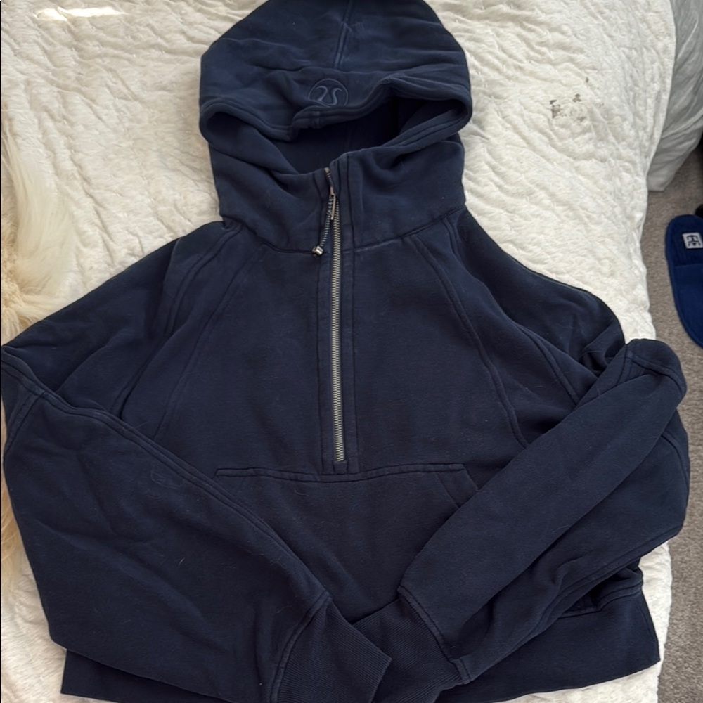 lululemon athletica navy scuba cropped hoodie